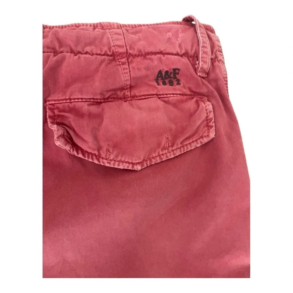 Abercrombie & Fitch Men's Shorts 28 100% cotton Red Chino Button Fly Y2K